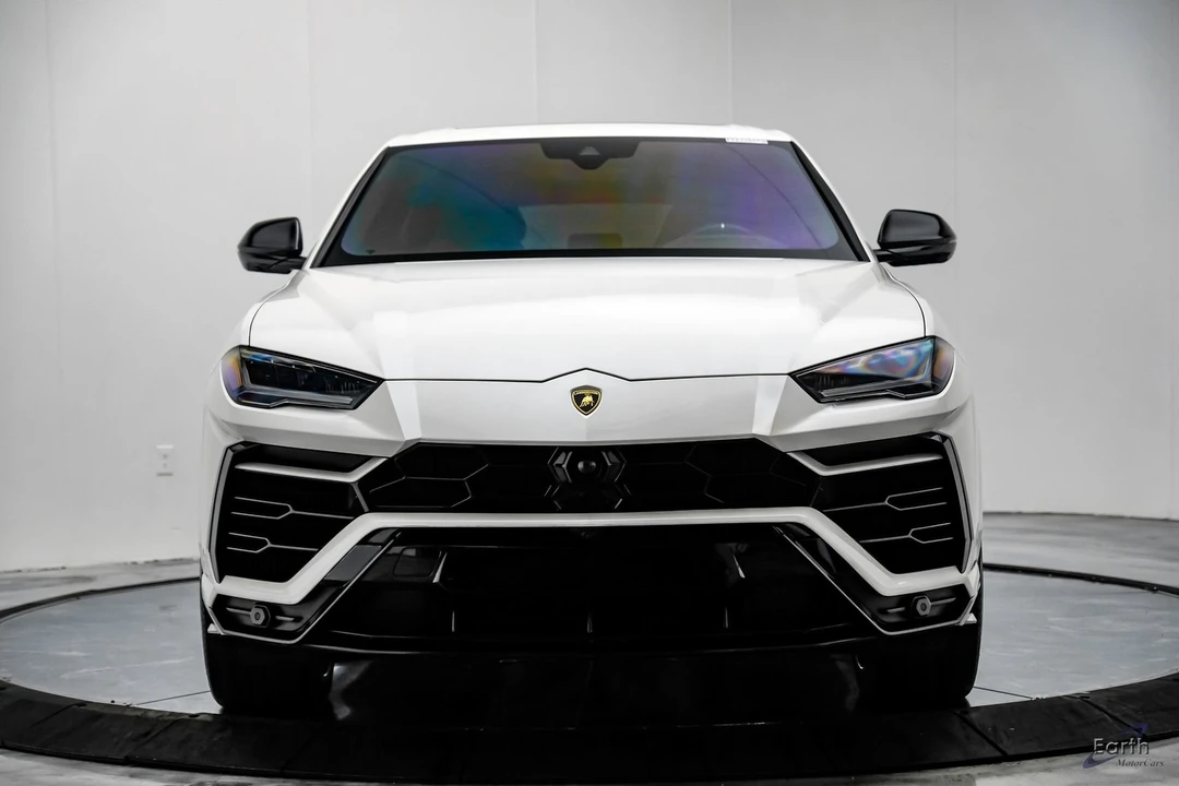 2022 Lamborghini Urus - Image 30 of 31