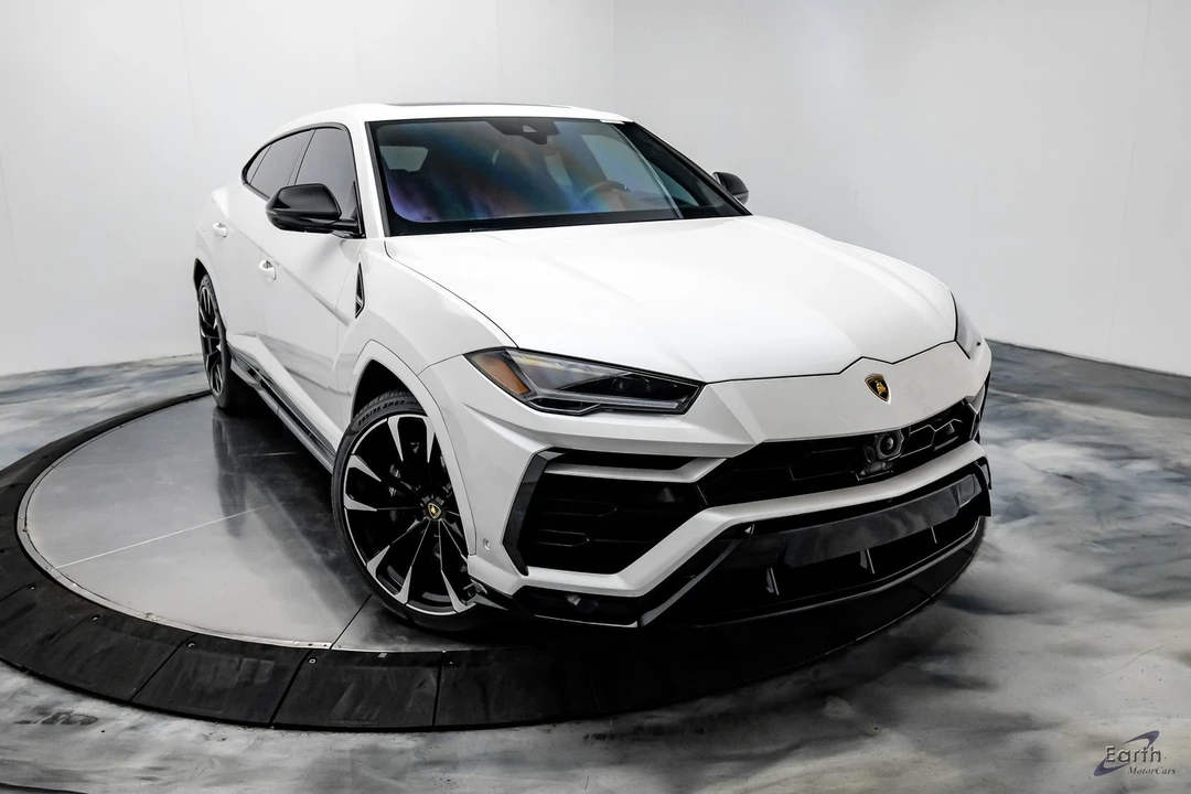 2022 Lamborghini Urus - Image 25 of 31