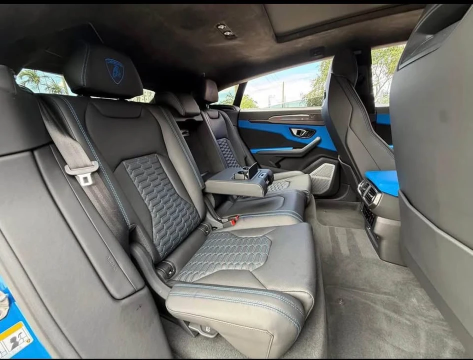 2022 Lamborghini Urus - Image 14 of 15