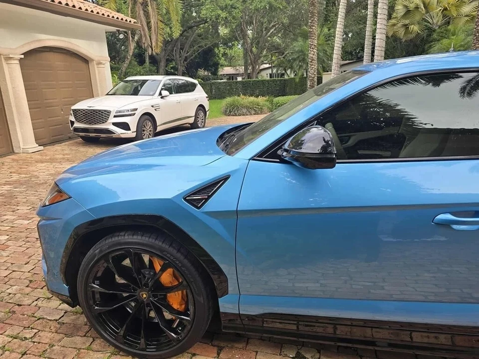 2022 Lamborghini Urus - Image 9 of 21