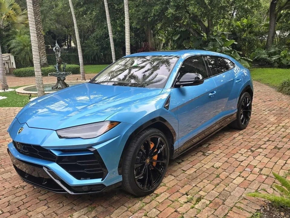 2022 Lamborghini Urus - Image 12 of 21