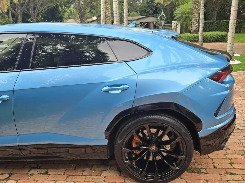 2022 Lamborghini Urus - Image 20 of 21