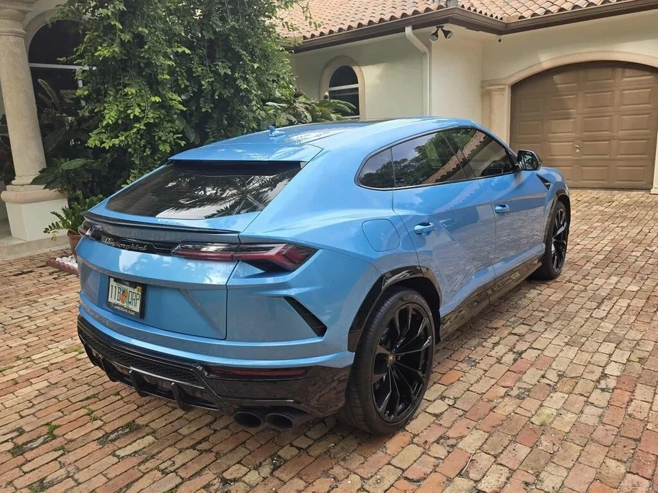 2022 Lamborghini Urus - Image 15 of 21