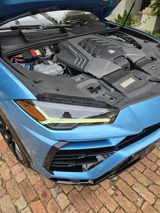 2022 Lamborghini Urus - Image 11 of 21