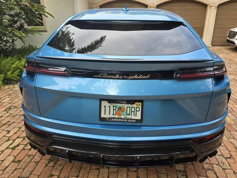 2022 Lamborghini Urus - Image 14 of 21