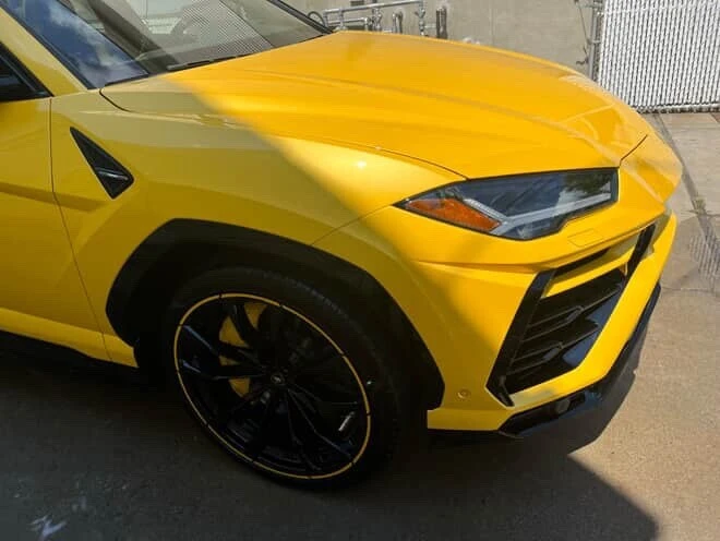 2022 Lamborghini Urus - Image 5 of 12