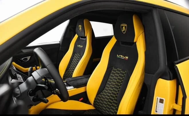2022 Lamborghini Urus - Image 2 of 12