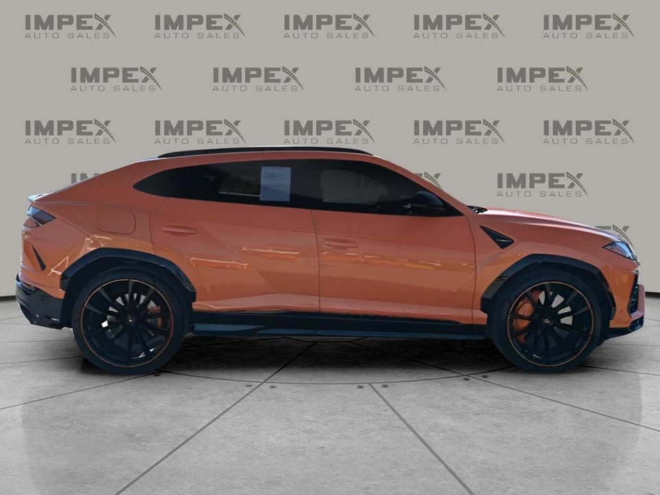 2022 Lamborghini Urus - Image 6 of 12