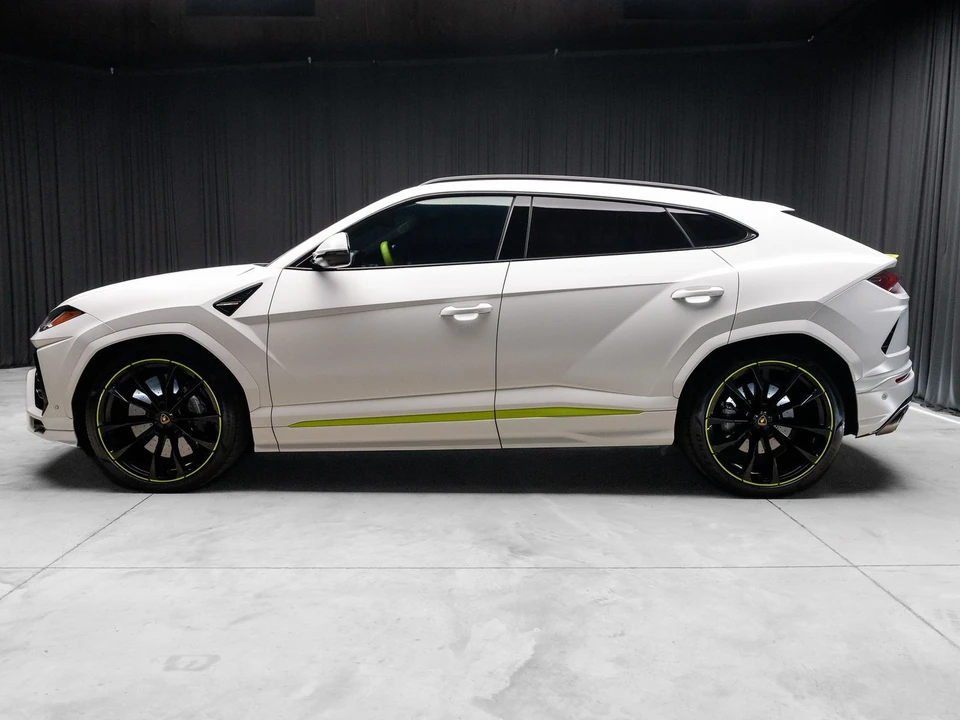 2022 Lamborghini Urus - Image 11 of 31