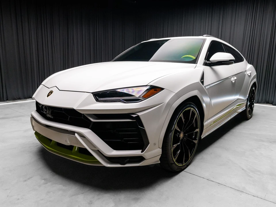 2022 Lamborghini Urus - Image 10 of 31