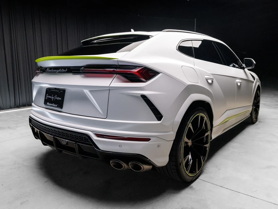2022 Lamborghini Urus - Image 14 of 31