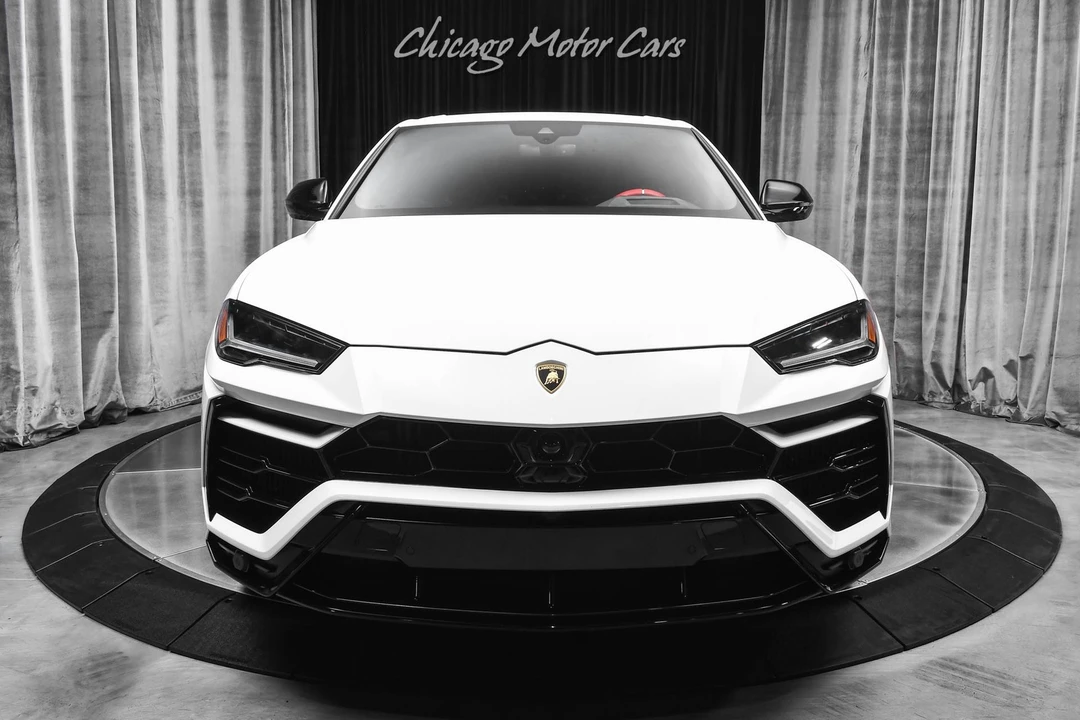 2022 Lamborghini Urus - Image 7 of 12