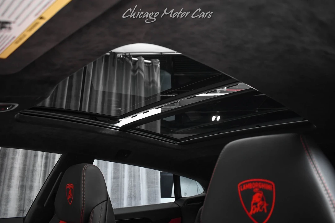 2022 Lamborghini Urus - Image 20 of 21