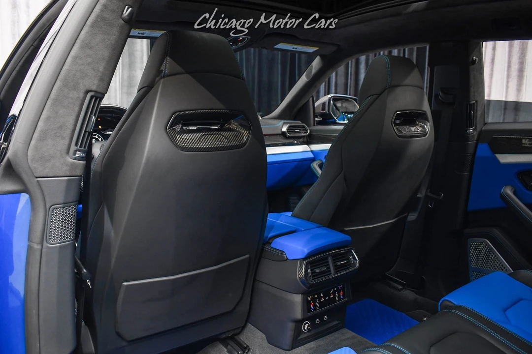 2022 Lamborghini Urus - Image 27 of 31