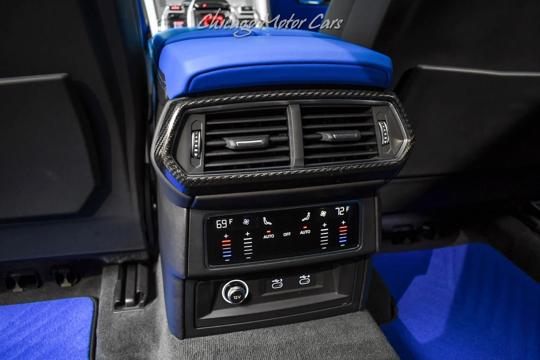 2022 Lamborghini Urus - Image 29 of 31