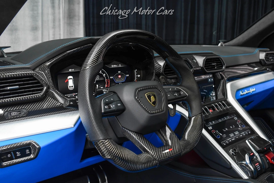 2022 Lamborghini Urus - Image 9 of 31