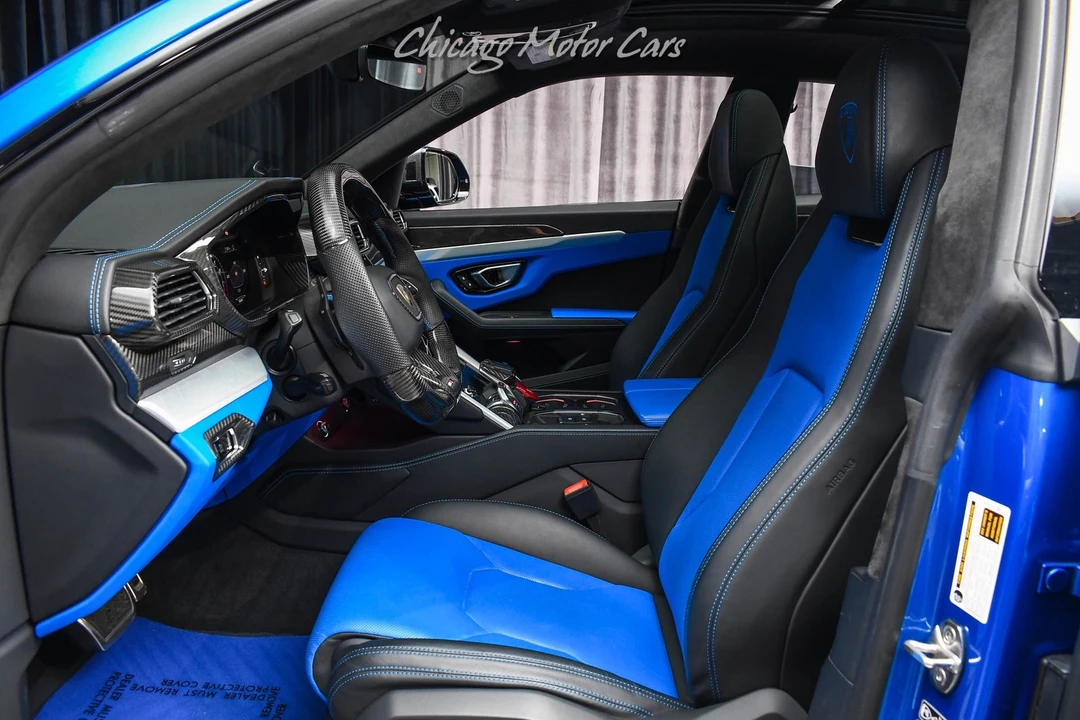 2022 Lamborghini Urus - Image 22 of 31
