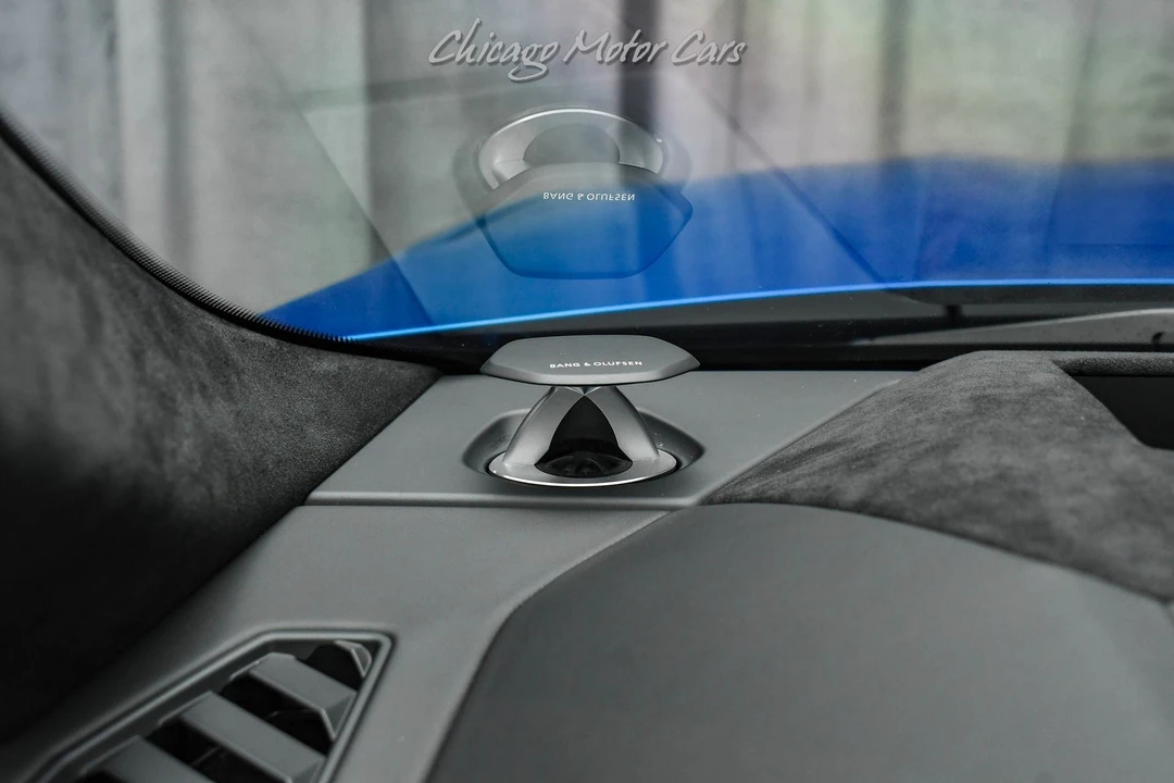 2022 Lamborghini Urus - Image 10 of 31