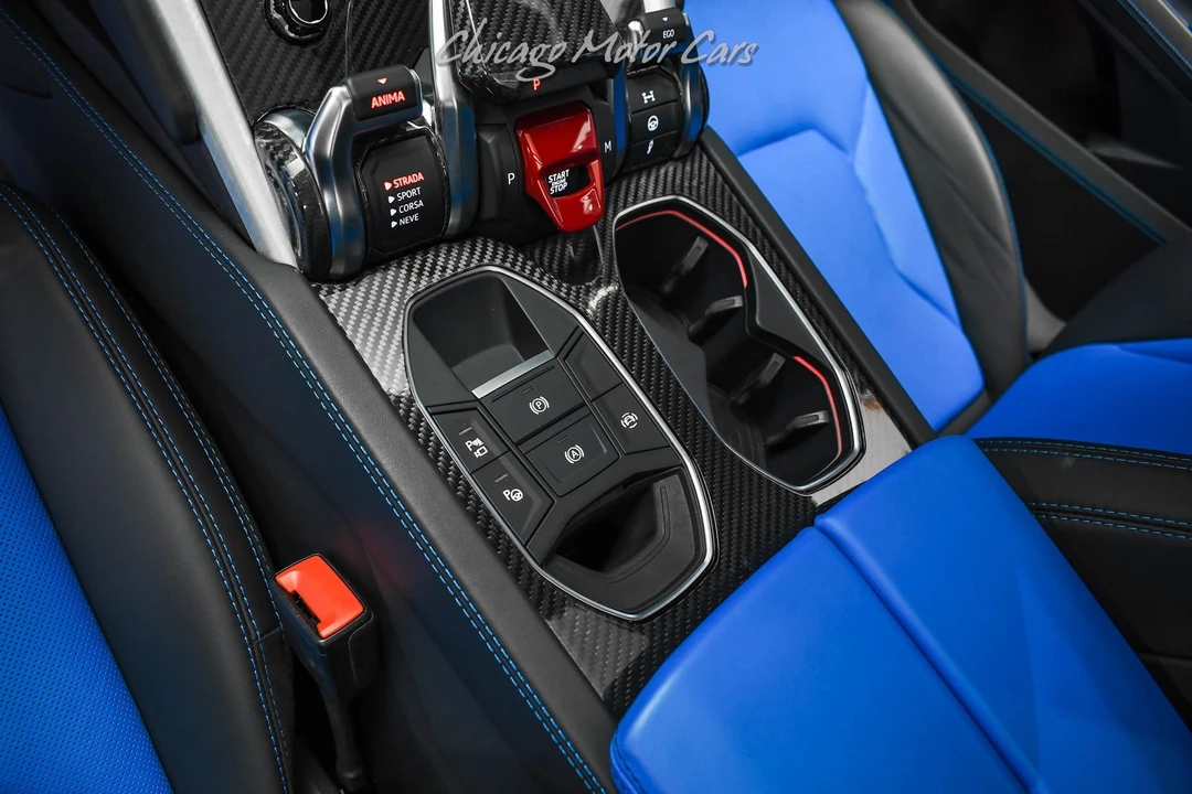 2022 Lamborghini Urus - Image 19 of 21