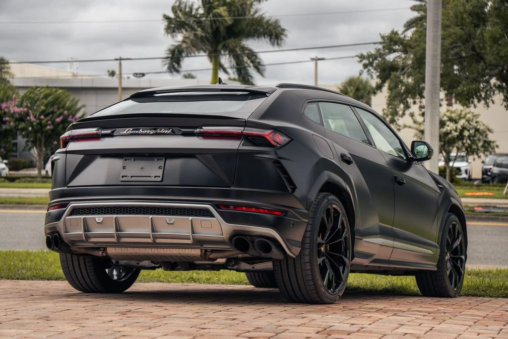 2022 Lamborghini Urus - Image 5 of 31