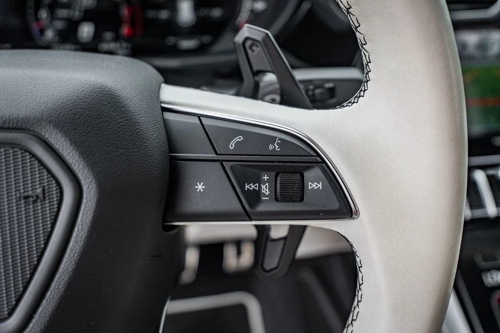 2022 Lamborghini Urus - Image 25 of 31