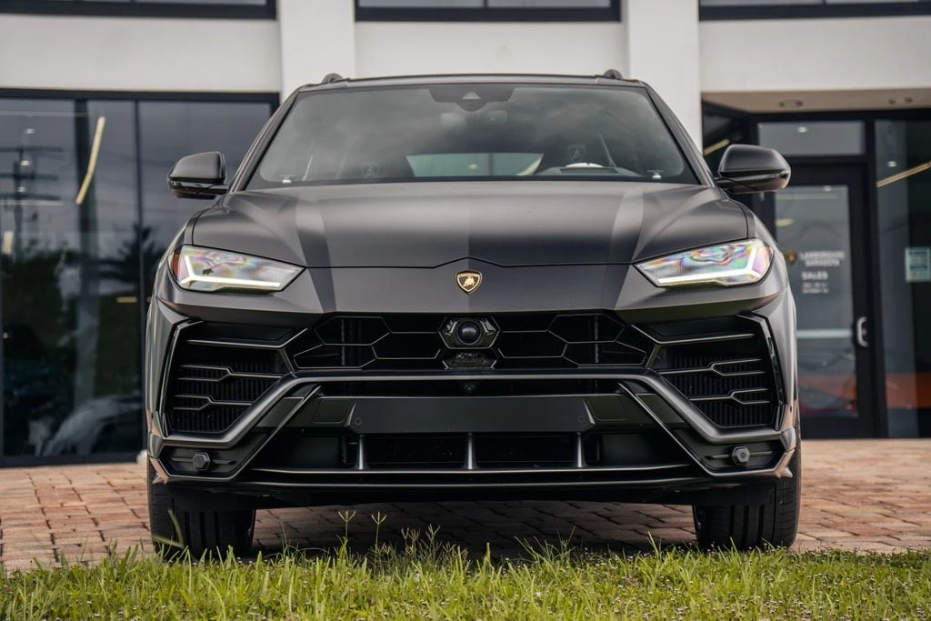 2022 Lamborghini Urus - Image 8 of 31