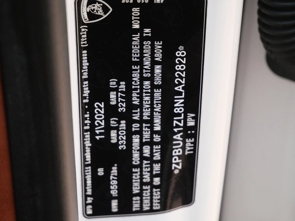 2022 Lamborghini Urus - Image 27 of 27