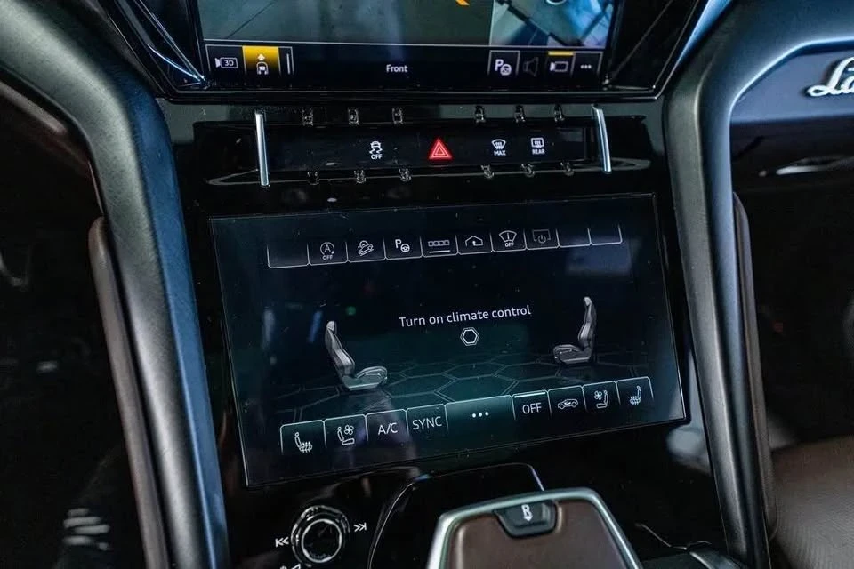2022 Lamborghini Urus - Image 6 of 8