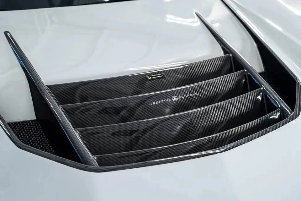2022 Lamborghini Urus - Image 5 of 8