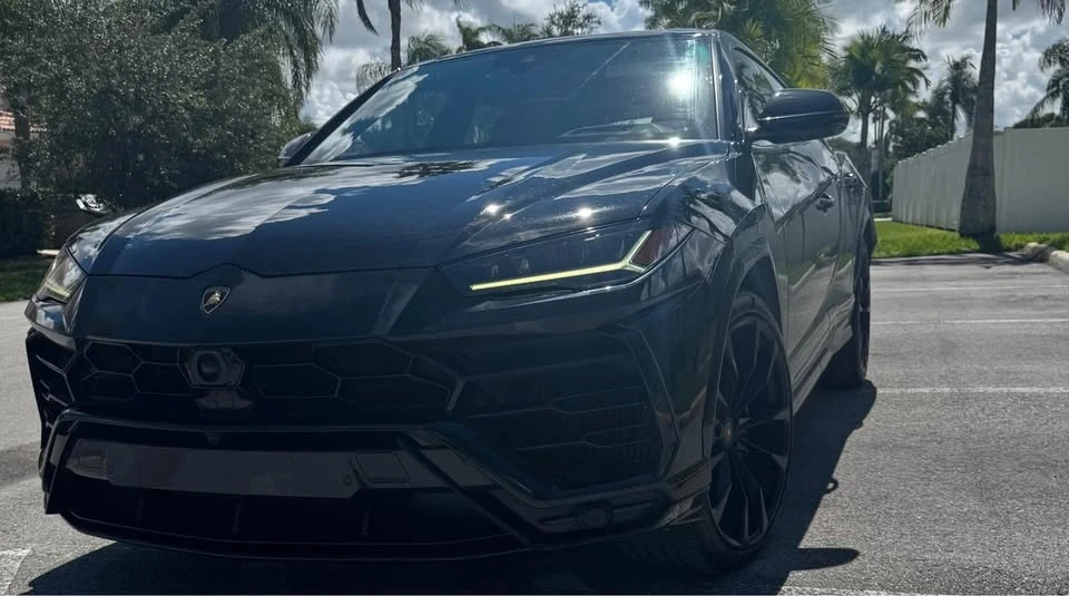 2022 Lamborghini Urus - Image 3 of 10