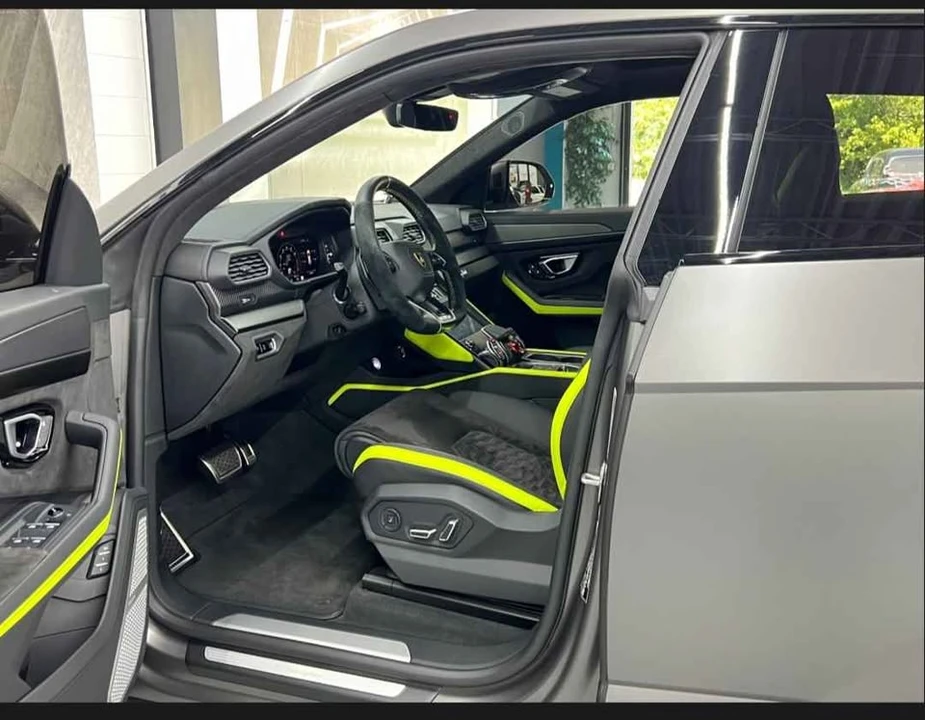 2022 Lamborghini Urus - Image 4 of 14