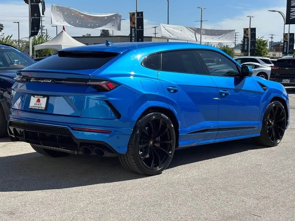 2022 Lamborghini Urus - Image 3 of 11