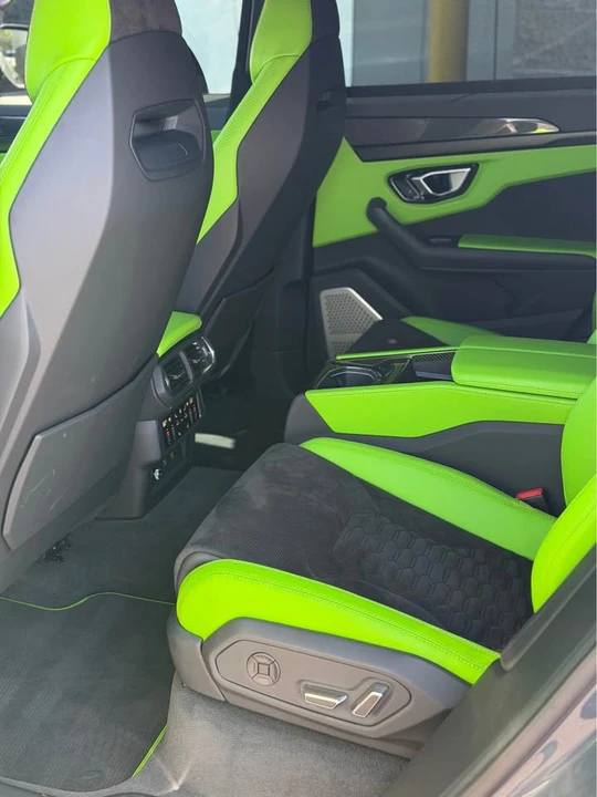 2022 Lamborghini Urus - Image 8 of 13
