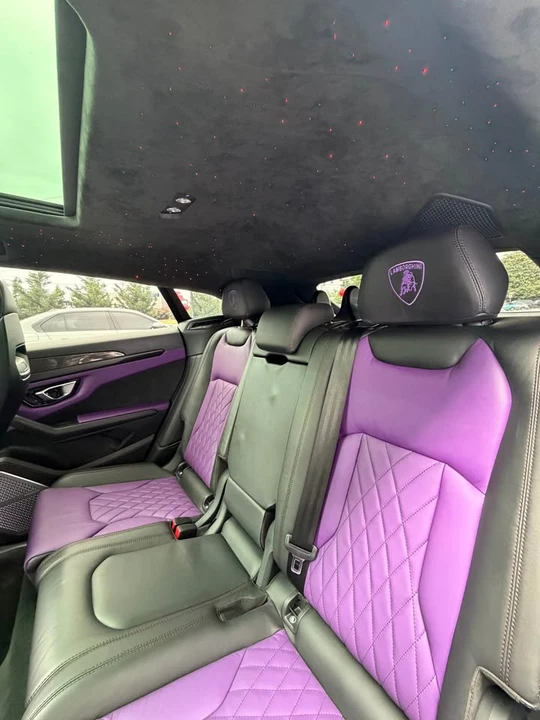 2022 Lamborghini Urus - Image 14 of 16