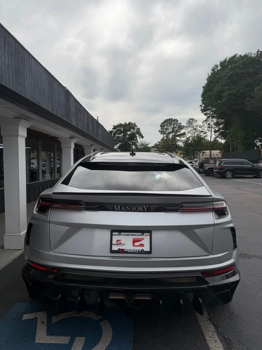 2022 Lamborghini Urus - Image 4 of 16