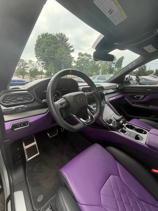 2022 Lamborghini Urus - Image 7 of 16