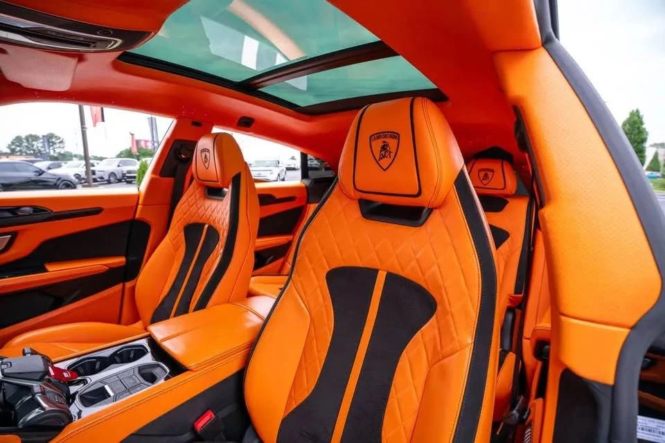 2022 Lamborghini Urus - Image 13 of 20