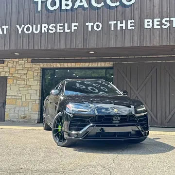2022 Lamborghini Urus