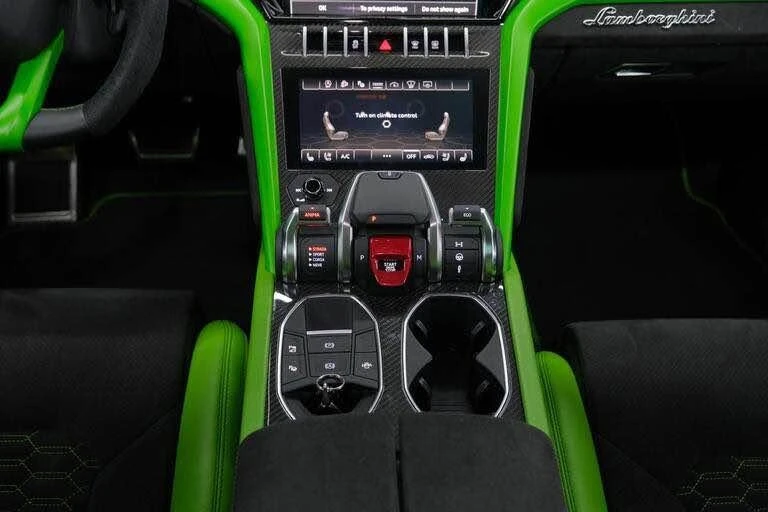 2022 Lamborghini Urus - Image 13 of 20