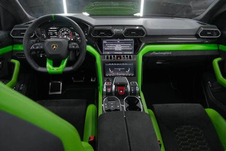 2022 Lamborghini Urus - Image 12 of 20