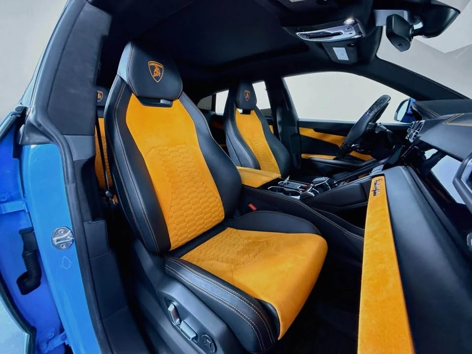 2022 Lamborghini Urus - Image 17 of 19