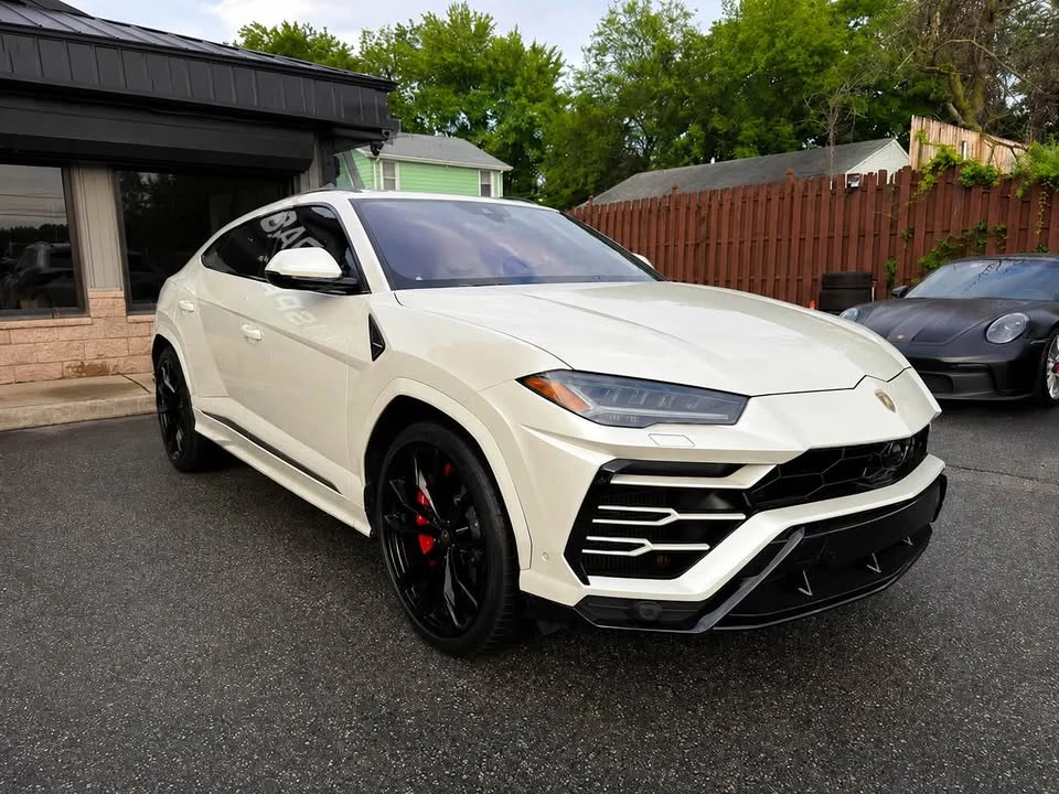 2022 Lamborghini Urus - Image 3 of 19