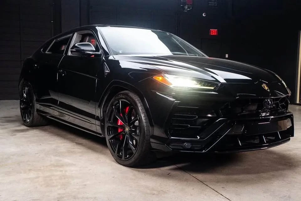 2022 Lamborghini Urus - Image 3 of 14