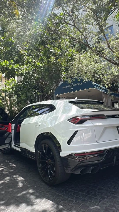 2022 Lamborghini Urus - Image 12 of 18