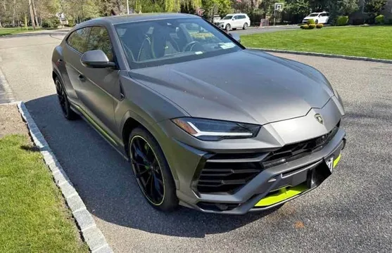 2022 Lamborghini Urus Sport Utility 4D