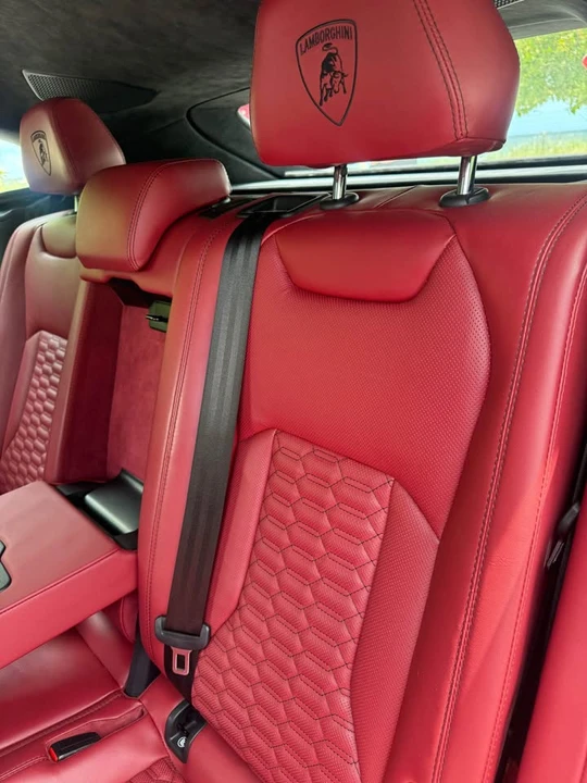 2022 Lamborghini Urus - Image 9 of 20