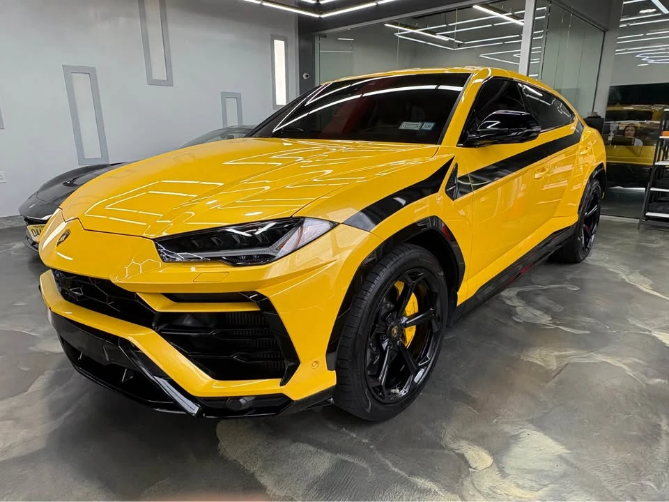 2022 Lamborghini Urus - Image 3 of 20