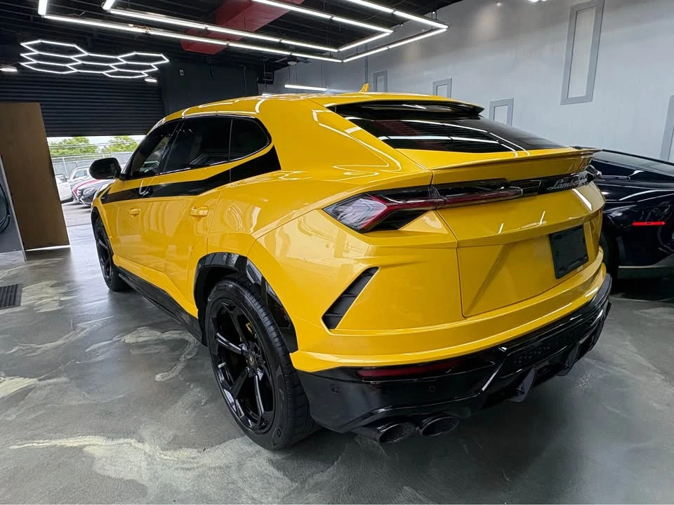 2022 Lamborghini Urus - Image 4 of 20