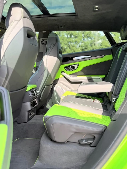 2022 Lamborghini Urus - Image 10 of 20