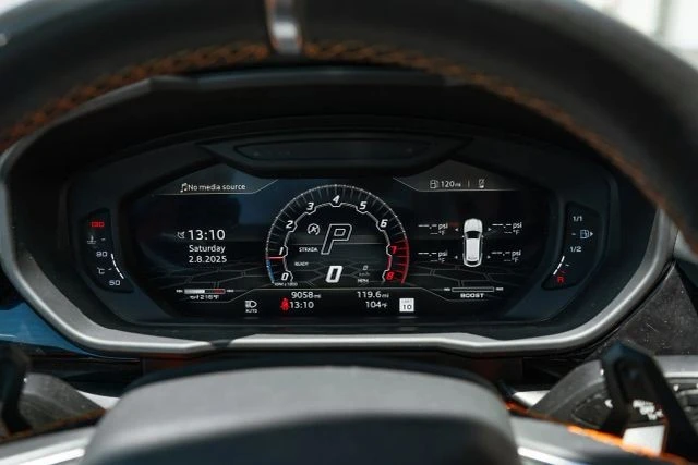 2022 Lamborghini Urus - Image 14 of 21